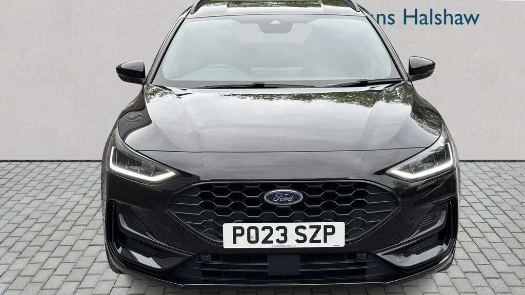 Ford Focus 1.0 Ecoboost Hybrid Mhev 155 St-line 2023 PO23SZP Black #4