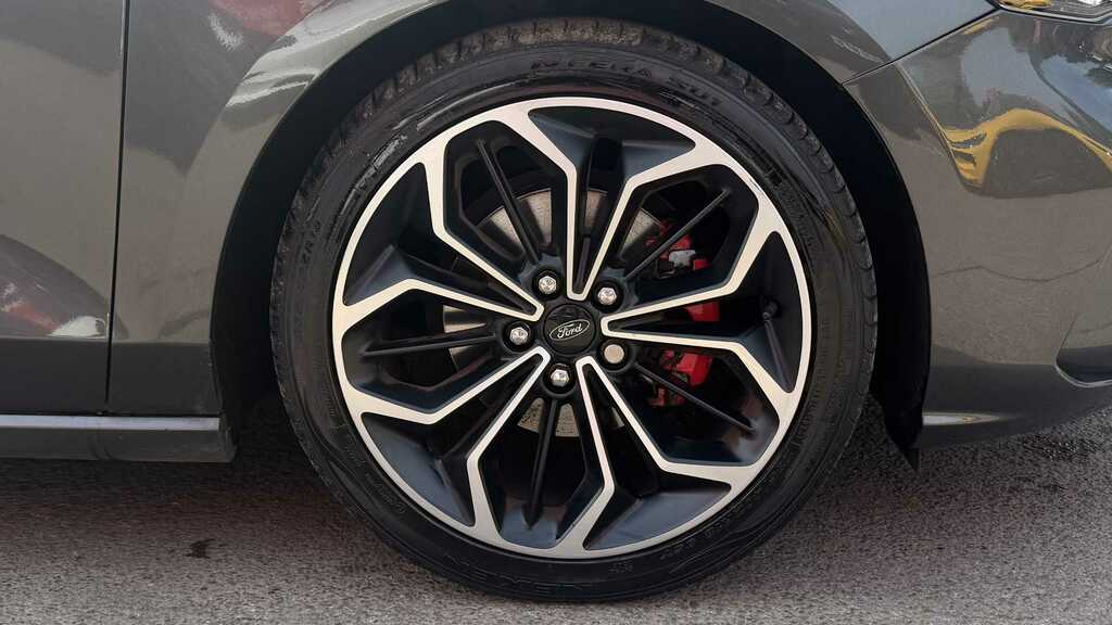 Ford Focus 1.0 Ecoboost 125 St-line X 2018 FP68UBC Grey #3