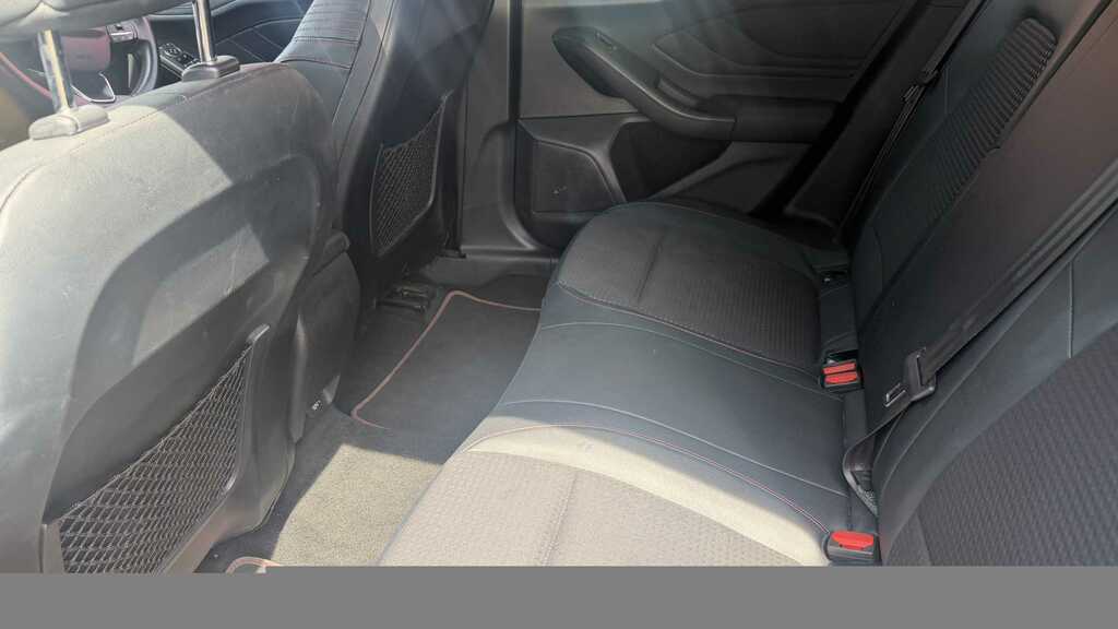 Ford Focus 1.0 Ecoboost 125 St-line X 2018 FP68UBC Grey #5