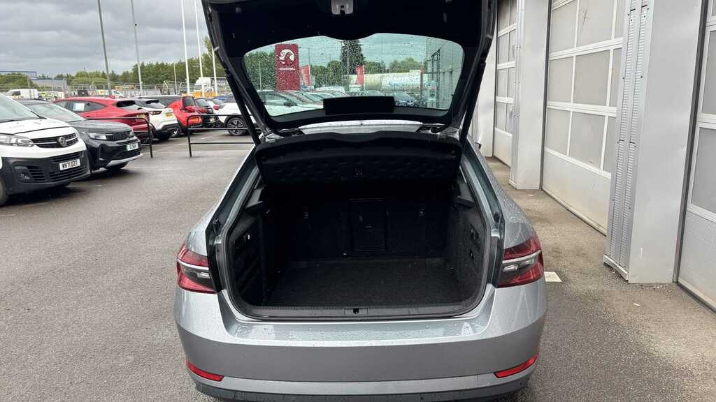 Skoda Superb 1.5 Tsi Se L Dsg 2020 Grey #5
