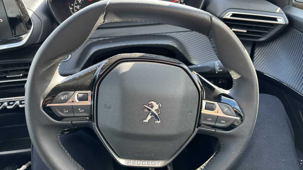 Peugeot 208 1.2 Puretech Active Premium 2023 NV23EVL Yellow #6