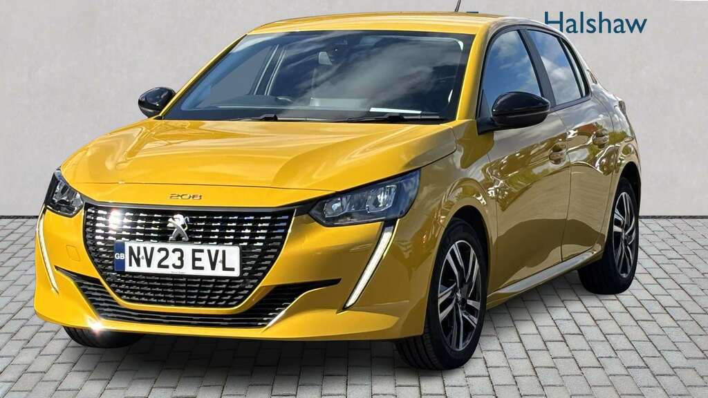 Peugeot 208 1.2 Puretech Active Premium 2023 Yellow