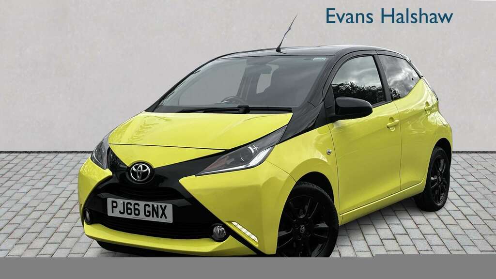 Toyota Aygo 1.0 Vvt-i X-cite 3 2016 Yellow