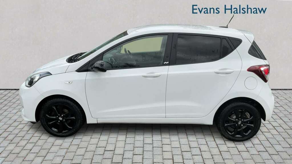 Hyundai I10 1.0 Play 2019 EA69XDE White #3