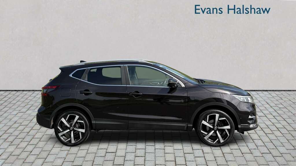 Nissan Qashqai 1.2 Dig-t Tekna 2018 BJ68VXF Black #3