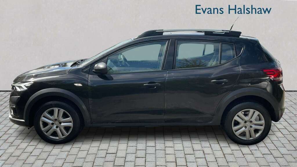 Dacia Sandero Stepway 1.0 Tce Essential 2022 ML22XMZ Black #3