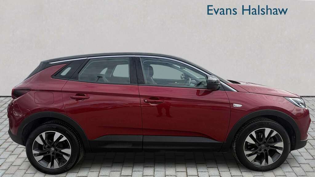 Vauxhall Grandland X 1.2 Turbo Sport Nav 2020 Red #4