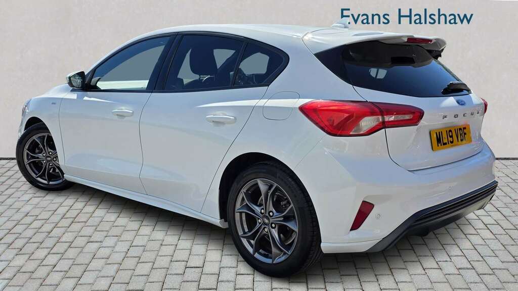 Ford Focus 1.0 Ecoboost 125 St-line 2019 ML19VBF White #3