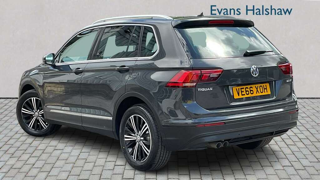 Volkswagen Tiguan 2.0 Tdi 150 Se Nav 2017 VE66XOH Grey #2