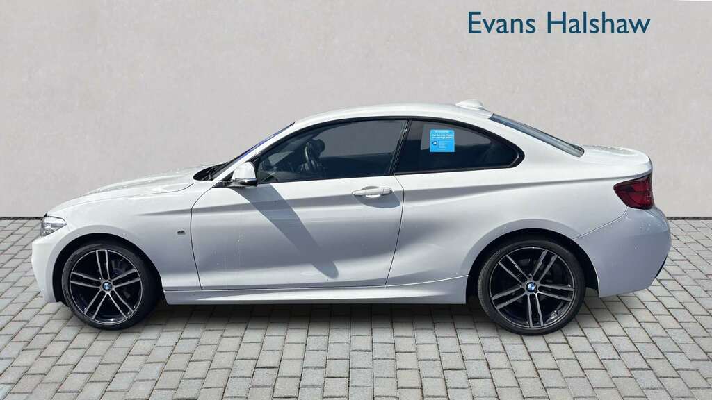 BMW 2 Series 218D M Sport Nav 2019 White #3