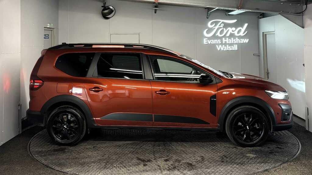 Dacia Jogger 1.0 Tce Extreme Se 2023 ME72DBX Brown #4