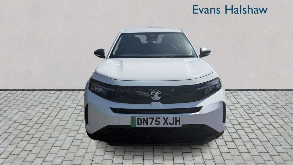 Vauxhall Frontera 83Kw Design 44Kwh 2025 DN75XJH White #3