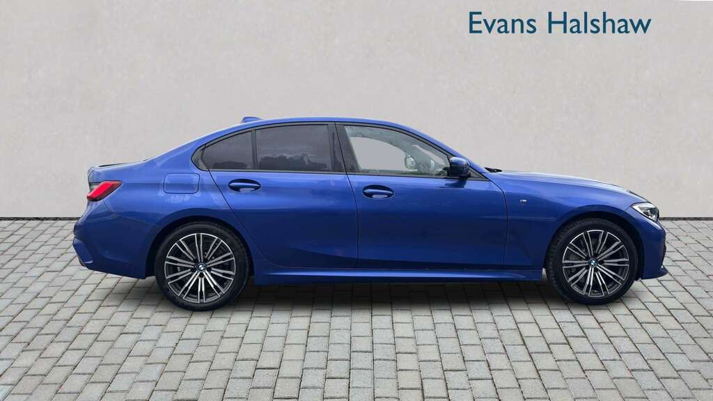 BMW 3 Series 330E M Sport 2019 NA69UPX Blue #2