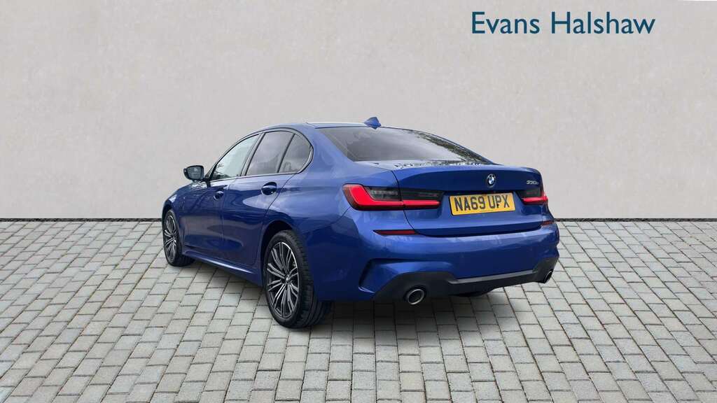 BMW 3 Series 330E M Sport 2019 NA69UPX Blue #5