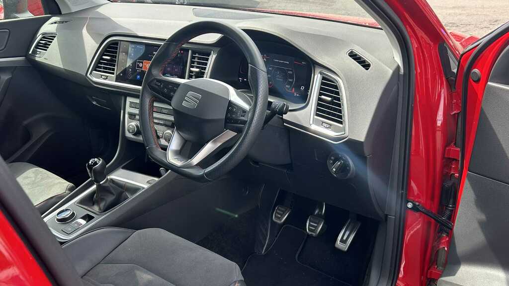 Seat Ateca 1.5 Tsi Evo Fr 2023 Red #6