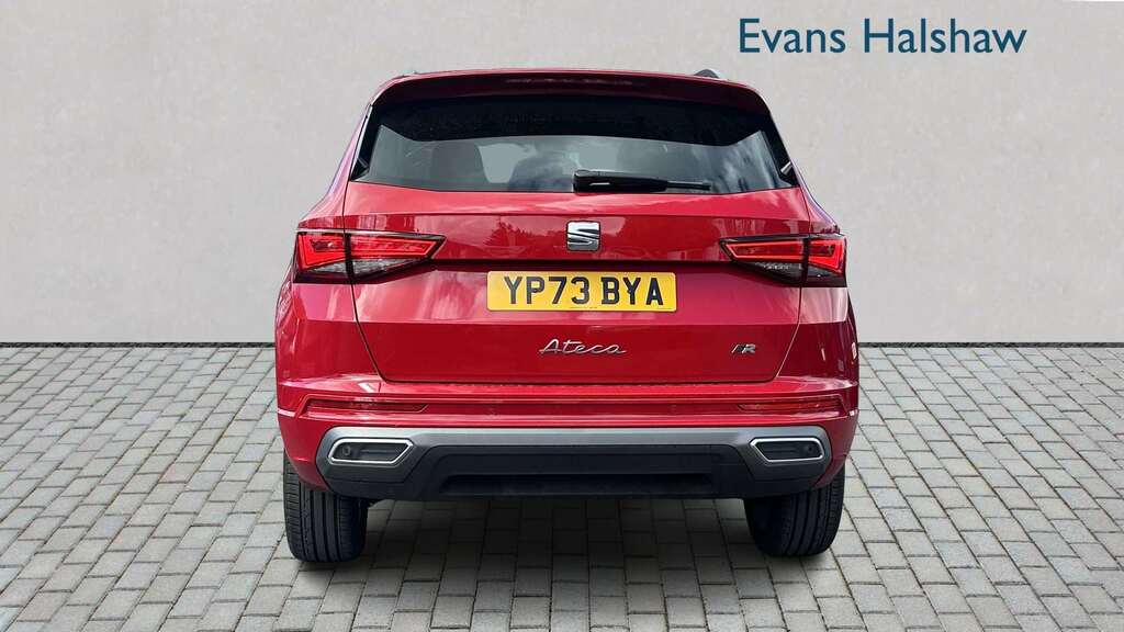 Seat Ateca 1.5 Tsi Evo Fr 2023 Red #4