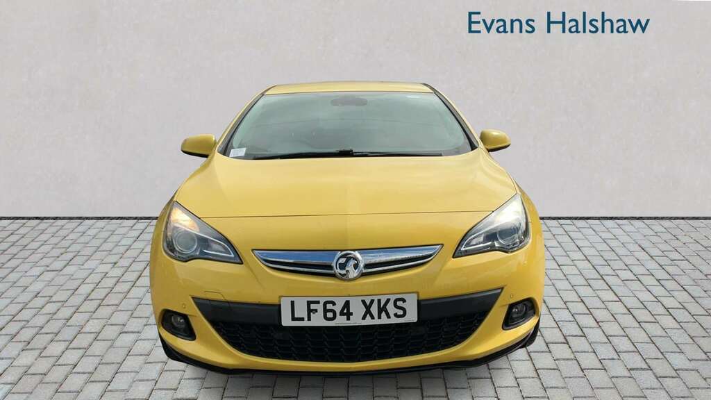 Vauxhall Astra GTC 1.4T 16V 140 Sri 2014 LF64XKS Yellow #4
