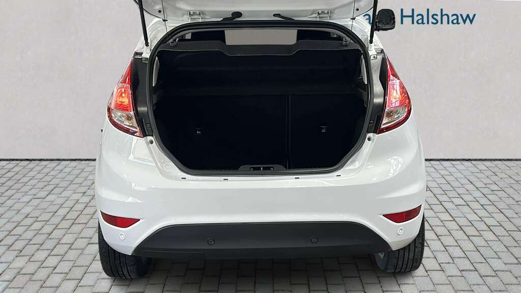 Ford Fiesta 1.0 Ecoboost Titanium 2014 MJ14XFN White #5