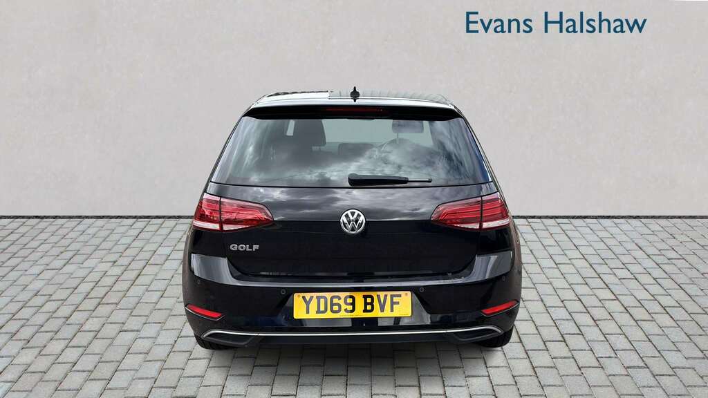 Volkswagen Golf 1.5 Tsi Evo 150 Match 2019 YD69BVF Black #4