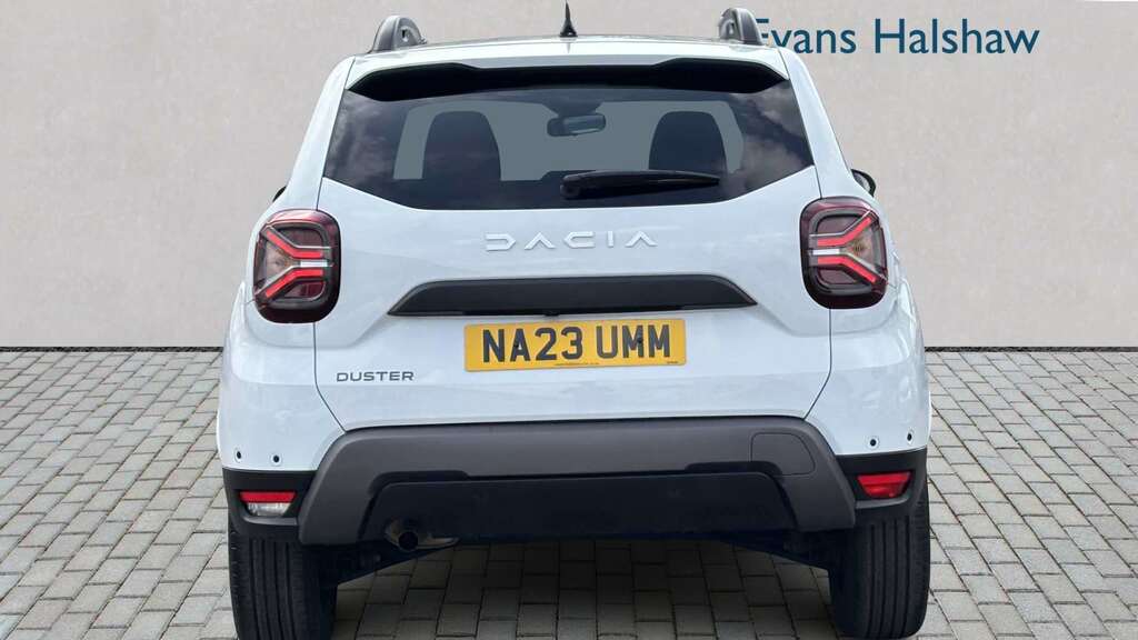 Dacia Duster 1.3 Tce 150 Journey Edc 2023 NA23UMM White #5