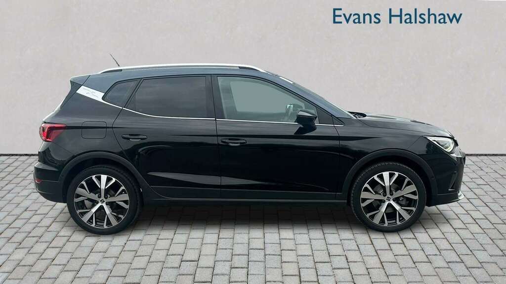 Seat Arona 1.0 Tsi 115 Xperience Lux Dsg 2024 MT24ZKV Black #3