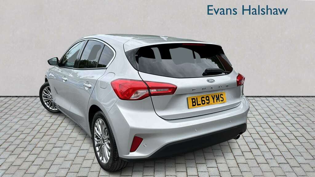 Ford Focus 1.0 Ecoboost 125 Titanium X 2020 Silver #2