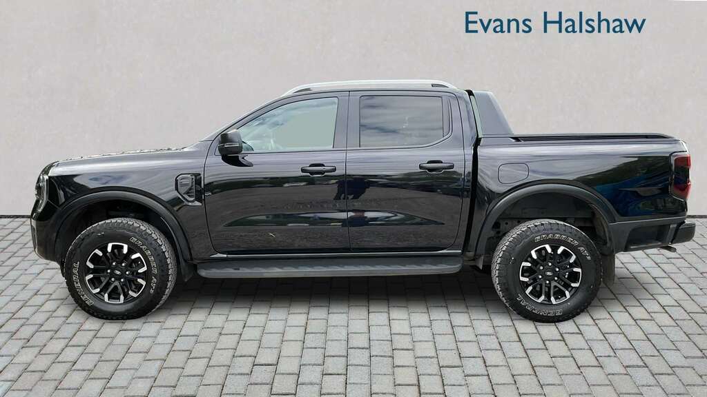 Ford Ranger Pick Up Dcab Wildtrak X 2.0 Ecoblue 205 2024 MC73EWK Black #3