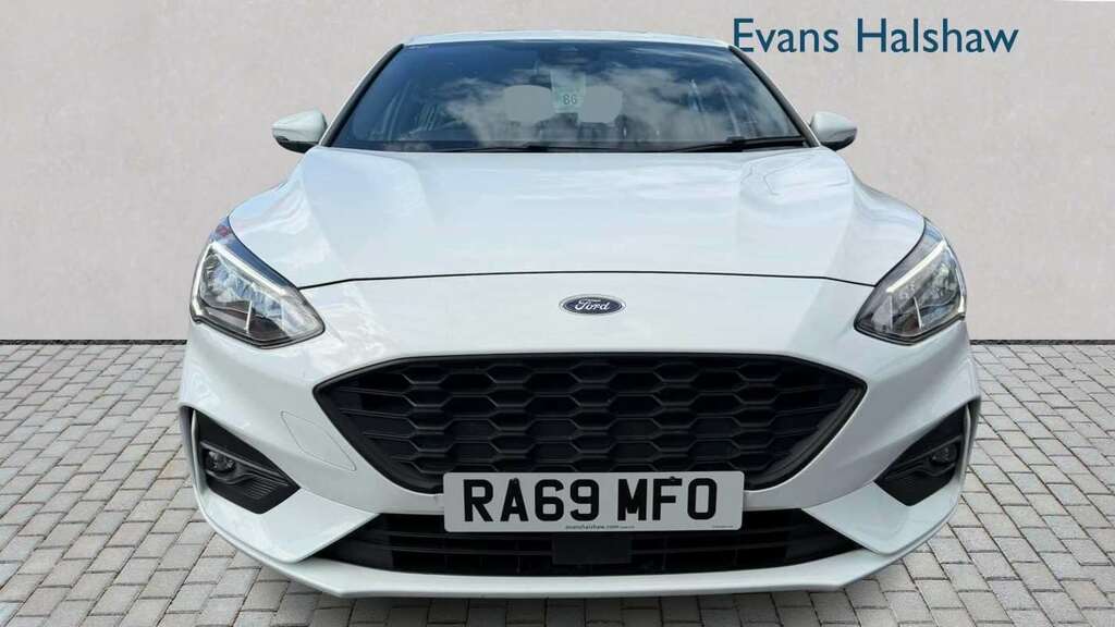 Ford Focus 1.0 Ecoboost 125 St-line 2019 RA69MFO White #4