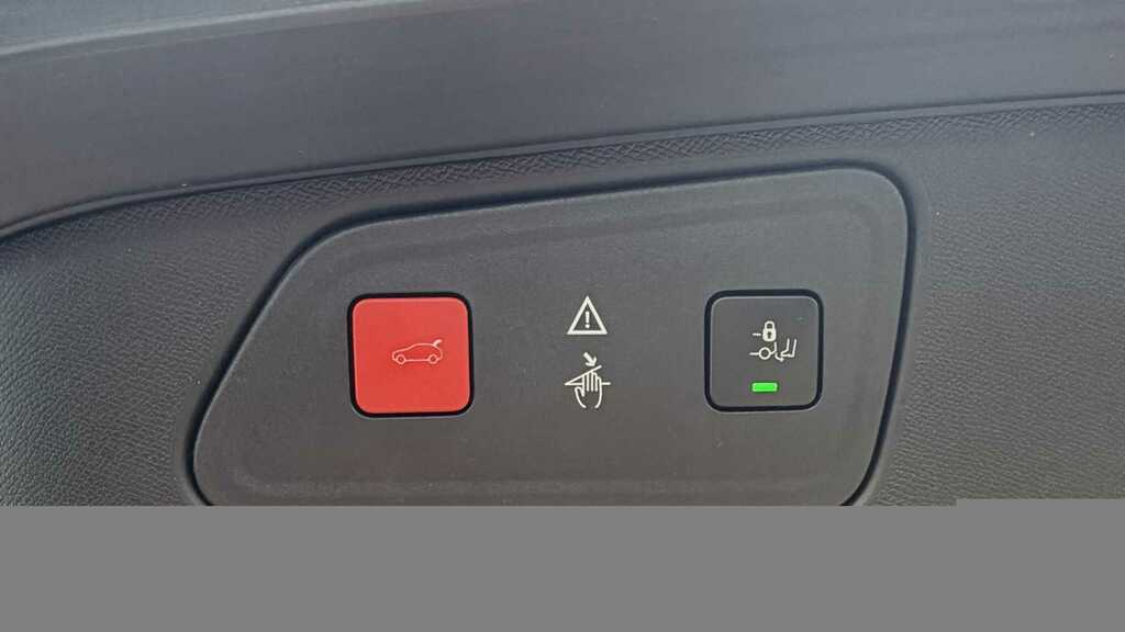 Peugeot 3008 1.5 Bluehdi Gt Line Premium 2019 GM19OGK Black #6