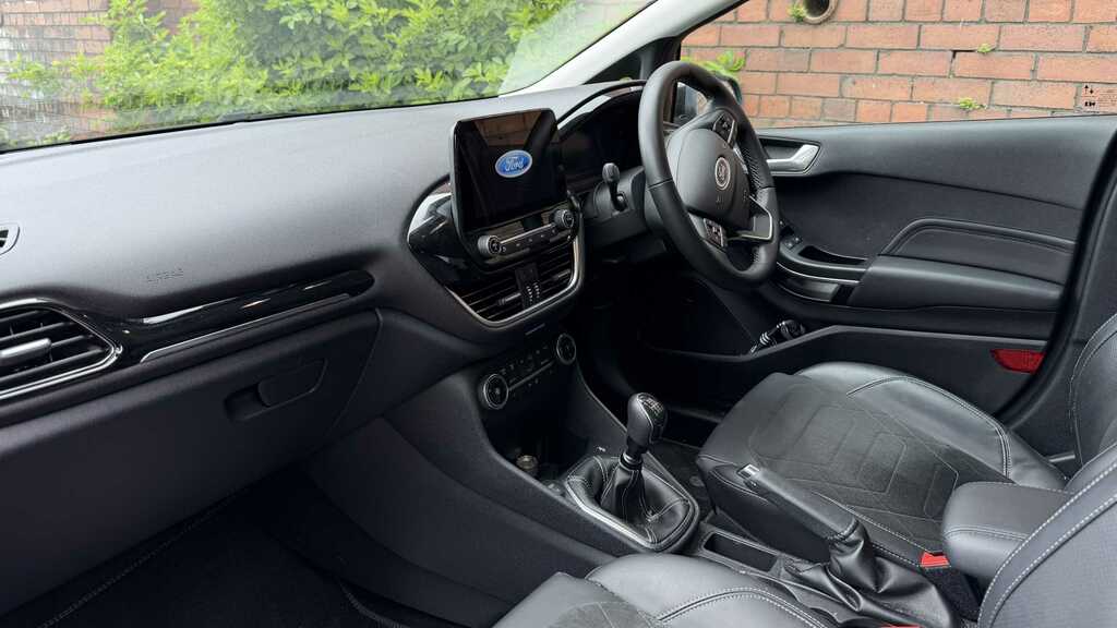 Ford Fiesta 1.0 Ecoboost Titanium X 2023 SK23ZBT Black #6