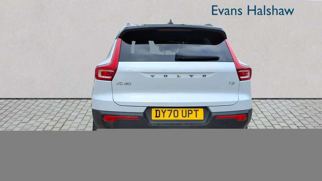 Volvo XC40 1.5 T3 163 R Design 2020 DY70UPT Silver #5