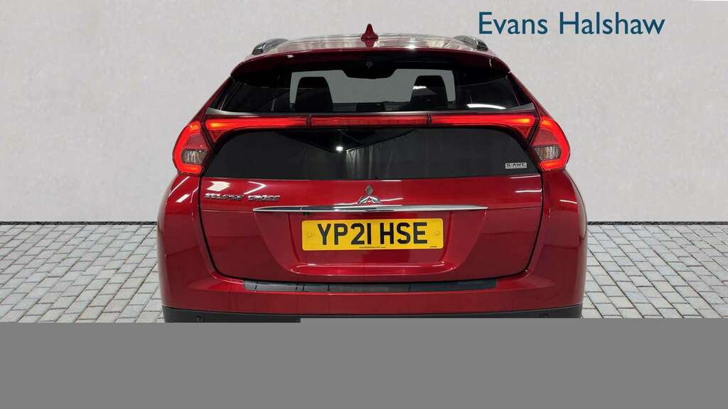 Mitsubishi Eclipse Cross 1.5 Exceed Cvt 4Wd 2021 Red #4
