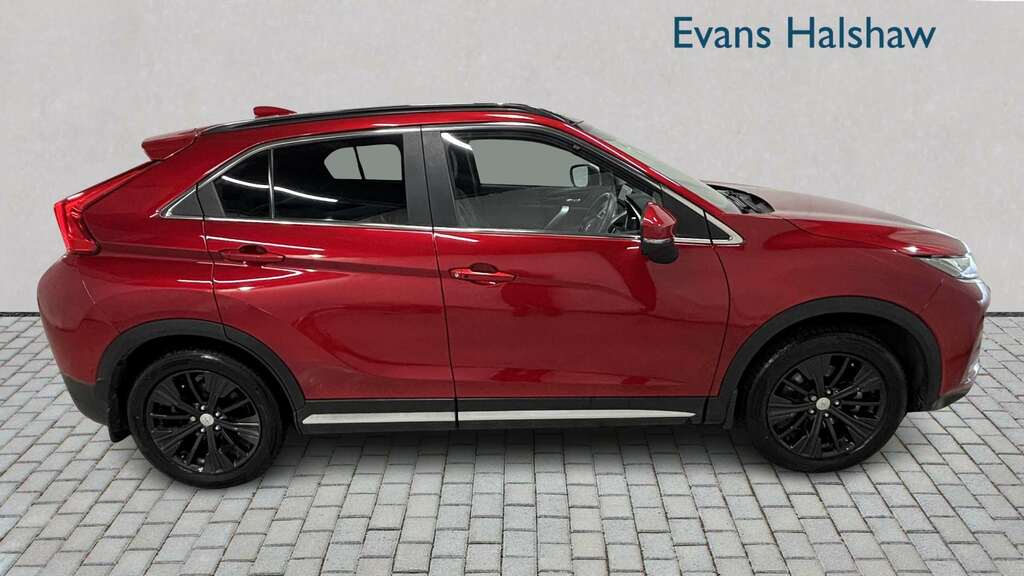 Mitsubishi Eclipse Cross 1.5 Exceed Cvt 4Wd 2021 Red #2
