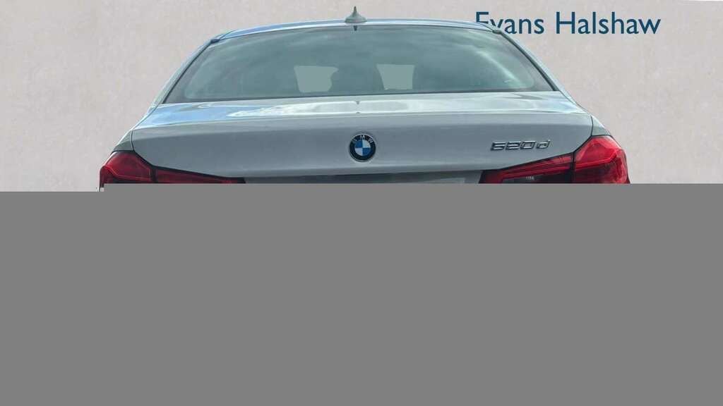 BMW 5 Series 520D M Sport 2018 SM18RBO White #4