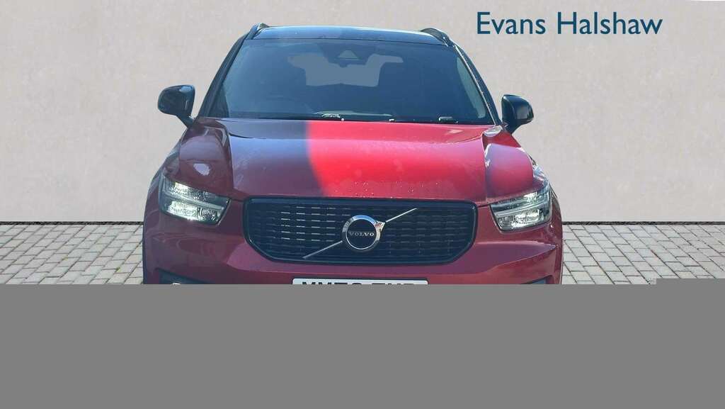 Volvo XC40 1.5 T3 163 R Design Geartronic 2020 YY70EWR Red #4