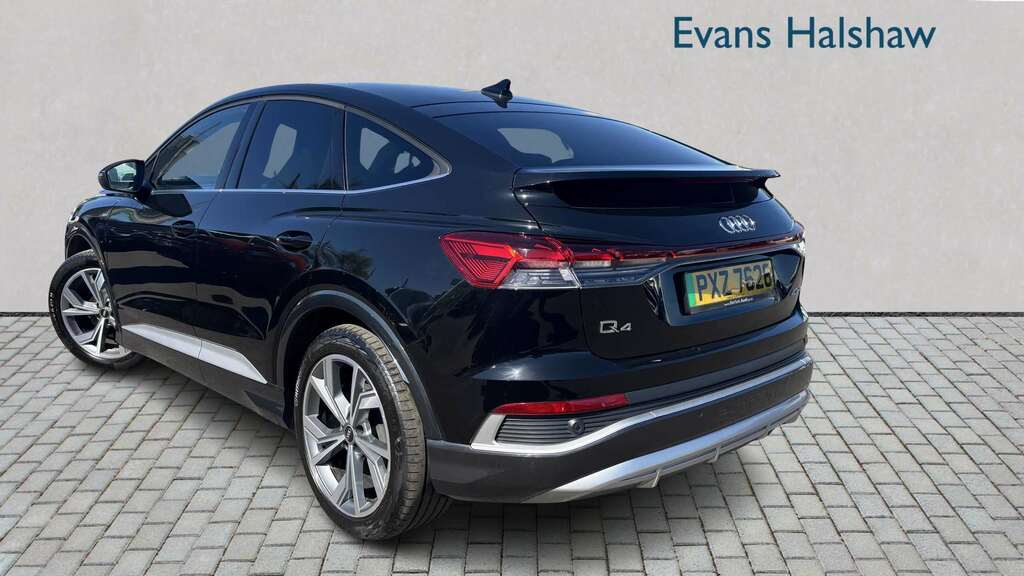 Audi Q4 E Tron 150Kw 40 82.77Kwh Launch Edition 2021 Black