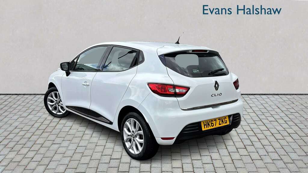 Renault Clio 1.2 16V Dynamique Nav 2018 White