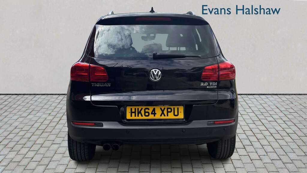 Volkswagen Tiguan 2.0 Tdi Bluemotion Tech Match Dsg 2015 HK64XPU Black #5