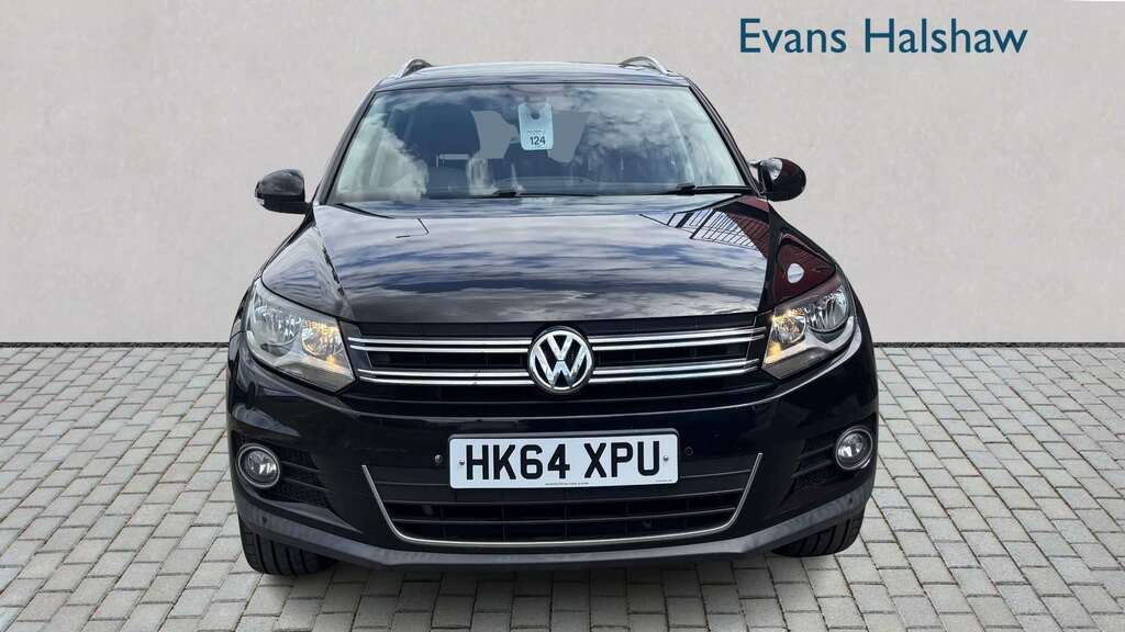 Volkswagen Tiguan 2.0 Tdi Bluemotion Tech Match Dsg 2015 HK64XPU Black #4