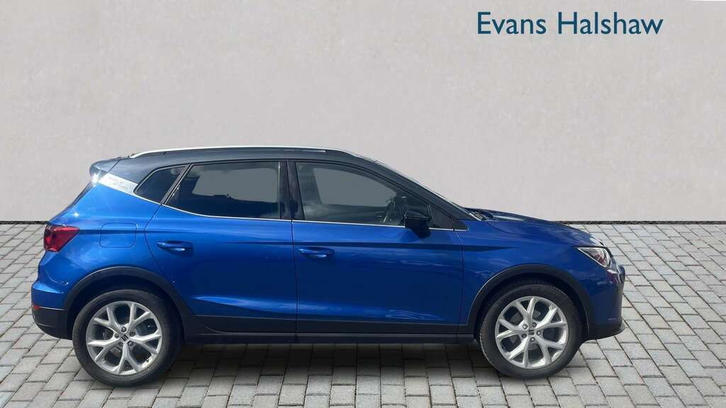 Seat Arona 1.0 Tsi 110 Fr Dsg 2024 FT73NHG Blue #4