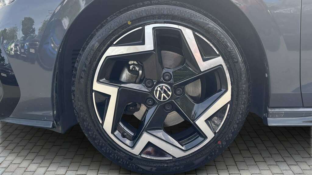 Volkswagen Golf 1.5 Tsi 150 R-line 2024 MH24NFJ Grey #6