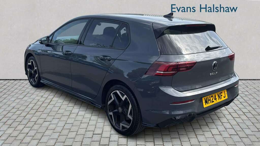 Volkswagen Golf 1.5 Tsi 150 R-line 2024 MH24NFJ Grey #2