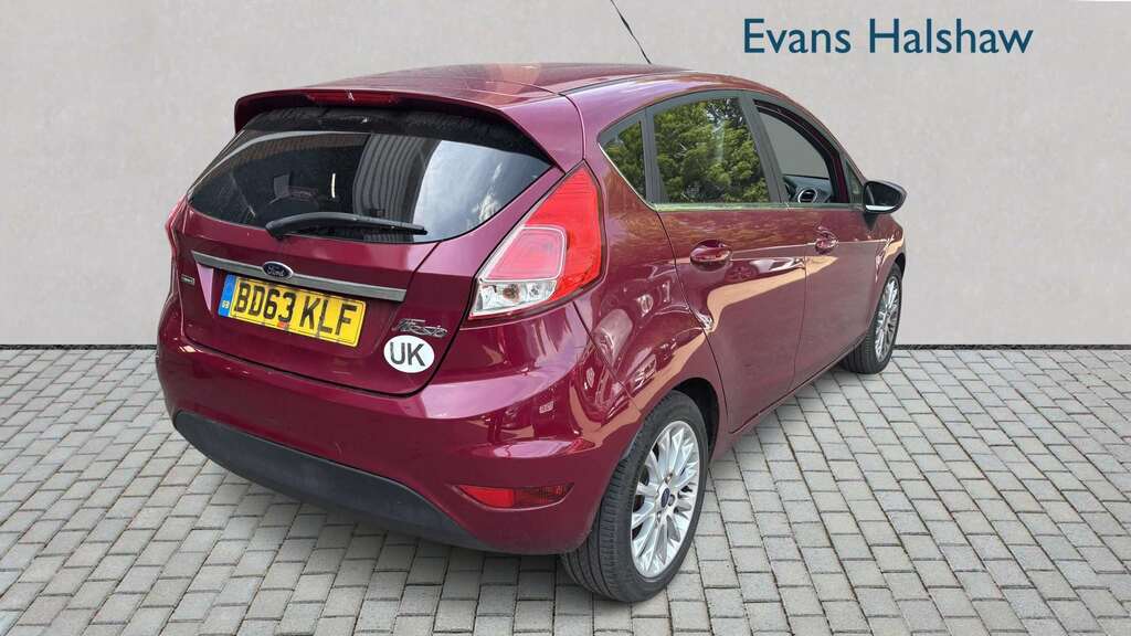 Ford Fiesta 1.0 Ecoboost 125 Titanium X 2013 BD63KLF Red #3