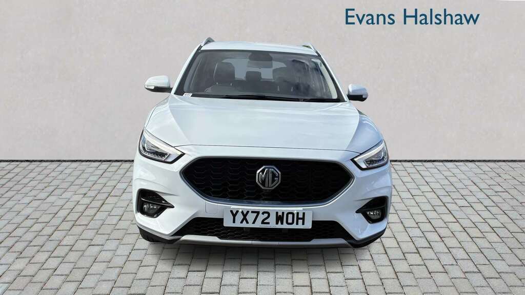 MG ZS 1.0T Gdi Exclusive Dct 2022 YX72WOH White #4