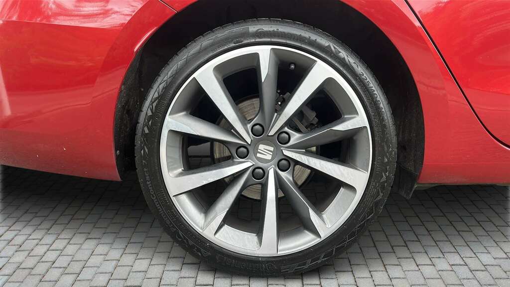 Seat Leon 1.5 Tsi Evo 150 Fr Sport 2021 KY21TUJ Red #6