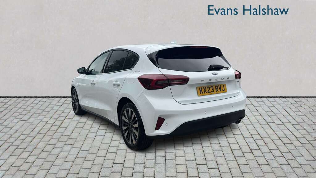 Ford Focus 1.0 Ecoboost Titanium X 2023 KX23RVJ White #5