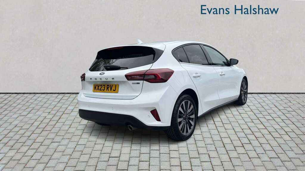 Ford Focus 1.0 Ecoboost Titanium X 2023 KX23RVJ White #3