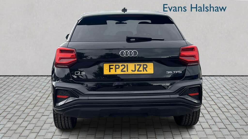 Audi Q2 35 Tfsi Black Edition 2021 FP21JZR Black #6