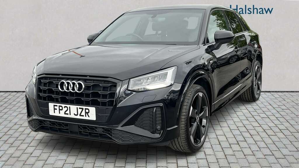 Audi Q2 35 Tfsi Black Edition 2021 FP21JZR Black #3