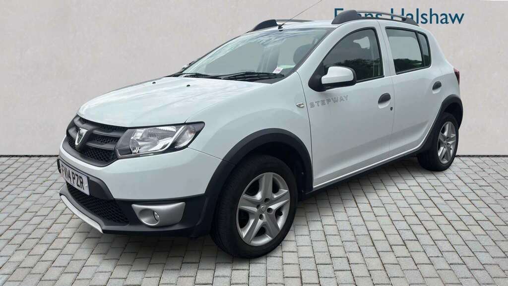 Dacia Sandero Stepway 1.5 Dci Ambiance 2014 FV14PZR White #2